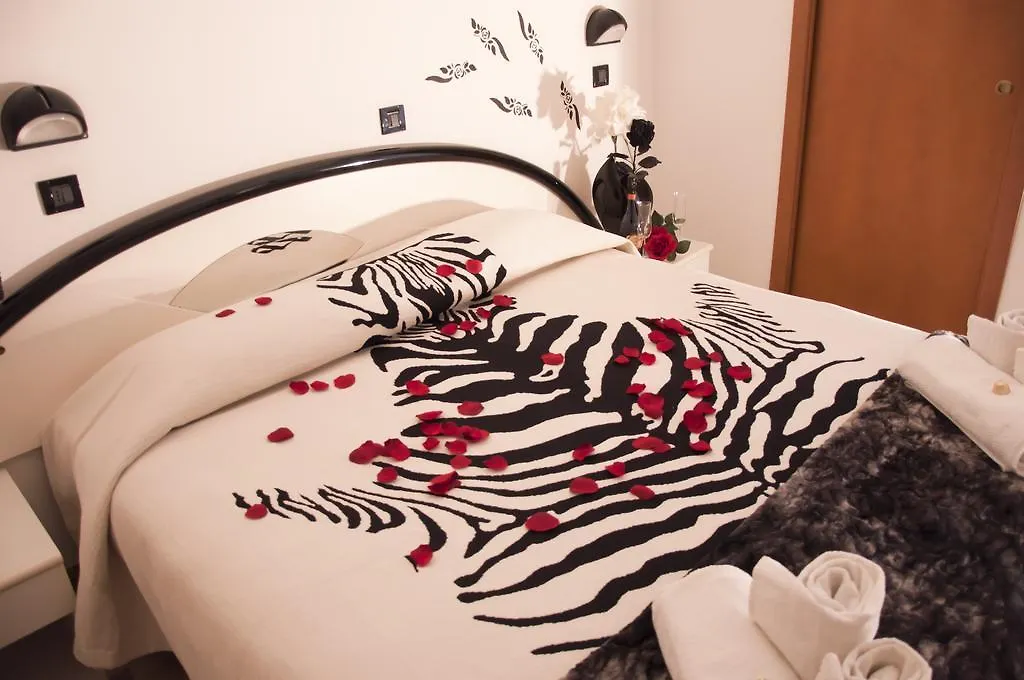 Hotel Beppe Rimini 3*,  Italy